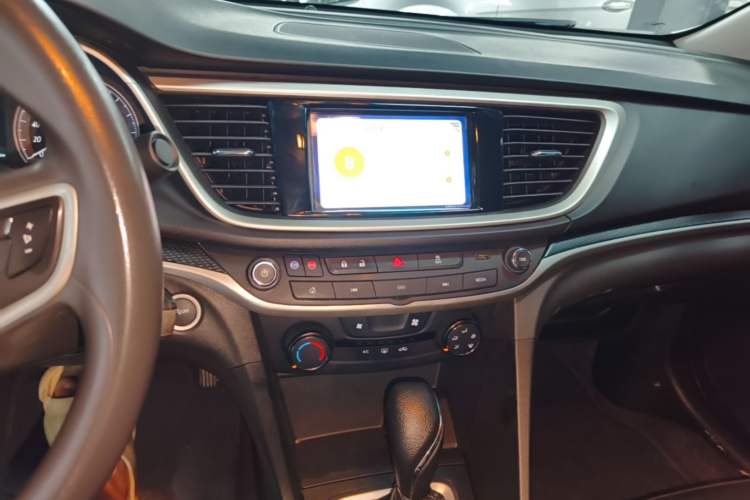 Used Buick GT 2021 Revised Version 1.3T Automatic Mild Hybrid Elite Edition Audio And AC Panel