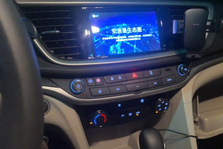 Used Buick GT 2021 Exemplar 1.5L Automatic Elite Version Audio And AC Panel