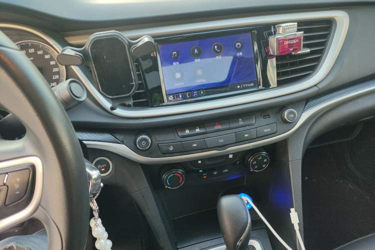 Used Buick GT 2021 Revised Version Flagship 1.5L Automatic Elite Edition Audio And AC Panel