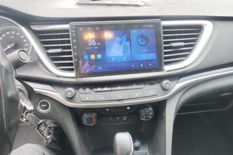 Used Buick GT 2021 Revised Version Flagship 1.5L Automatic Elite Edition Audio And AC Panel