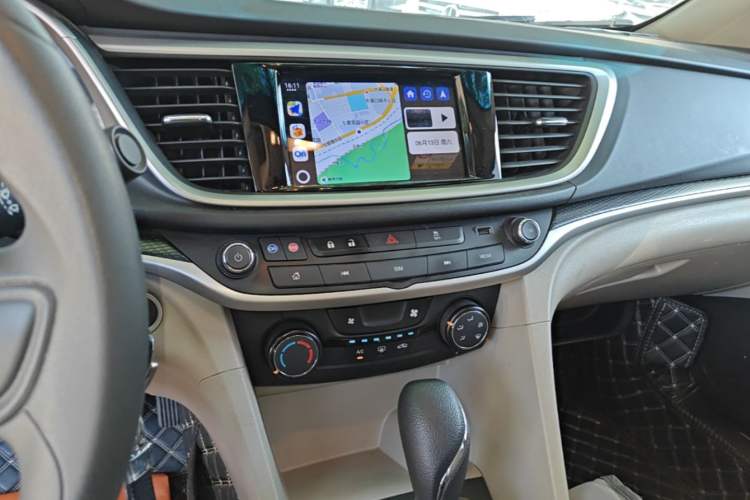 Used Buick GT 2021 Exemplar 1.5L Automatic Elite Version Audio And AC Panel