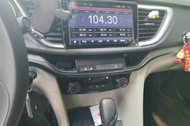 Used Buick GT 2021 Revised Version Flagship 1.5L Automatic Entry-Level Trim Audio And AC Panel