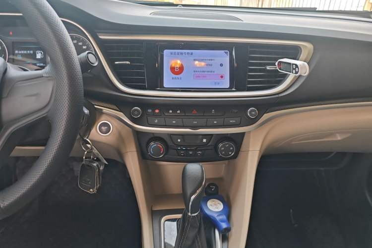 Used Buick GT 2021 Exemplar 1.5L Automatic Elite Version Audio And AC Panel