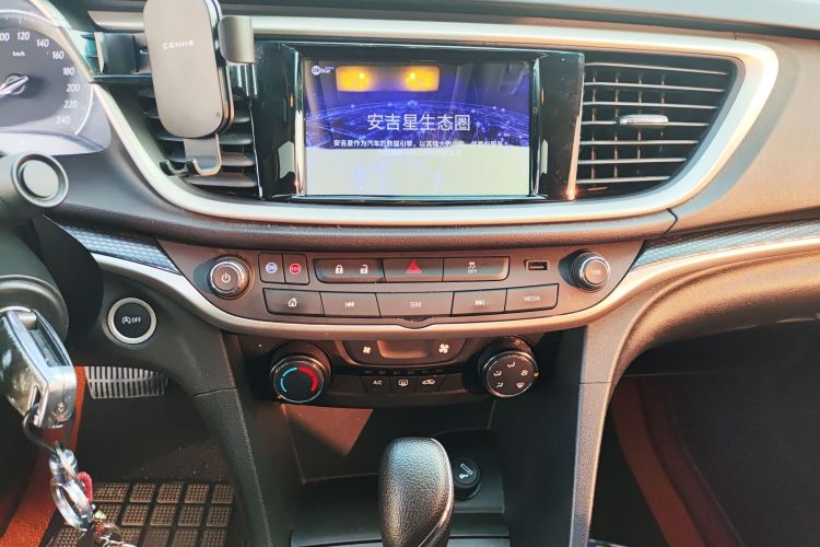 Used Buick GT 2021 Revised Version Flagship 1.5L Automatic Elite Edition Audio And AC Panel