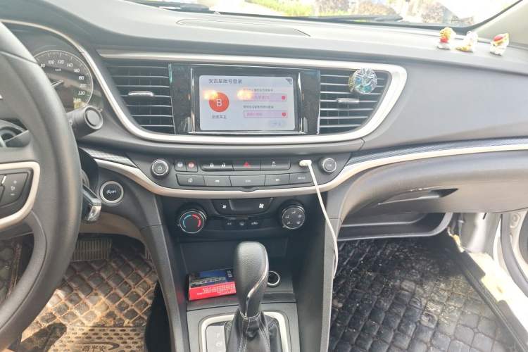 Used Buick GT 2021 Revised Version Flagship 1.5L Automatic Elite Edition Audio And AC Panel