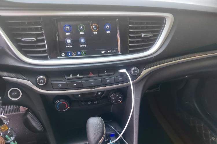 Used Buick GT 2021 Revised Version Flagship 1.5L Automatic Elite Edition Audio And AC Panel