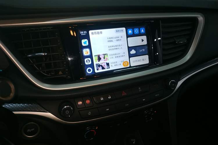 Used Buick GT 2021 Revised Version Flagship 1.5L Automatic Elite Edition Audio And AC Panel