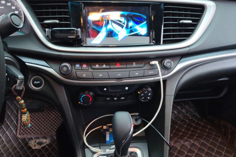 Used Buick GT 2021 Revised Version Flagship 1.5L Automatic Elite Edition Audio And AC Panel
