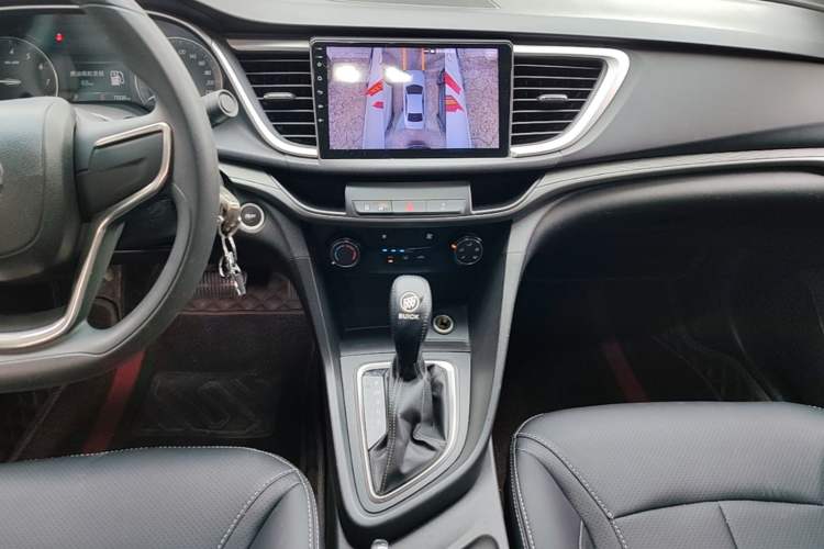 Used Buick GT 2021 Revised Version Flagship 1.5L Automatic Entry-Level Trim Audio And AC Panel
