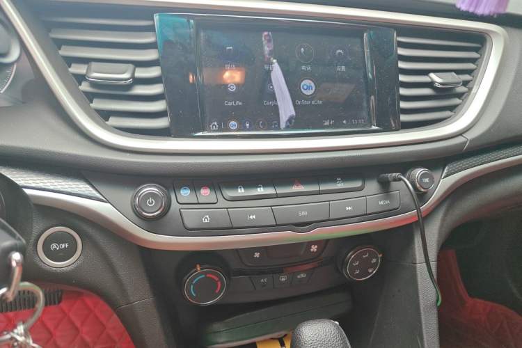 Used Buick GT 2021 Revised Version 1.3T Automatic Mild Hybrid Elite Edition Audio And AC Panel