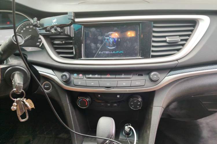 Used Buick GT 2021 Revised Version Flagship 1.5L Automatic Elite Edition Audio And AC Panel