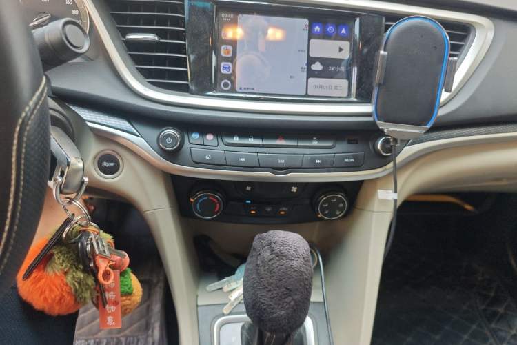 Used Buick GT 2021 Revised Version Flagship 1.5L Automatic Entry-Level Trim Audio And AC Panel