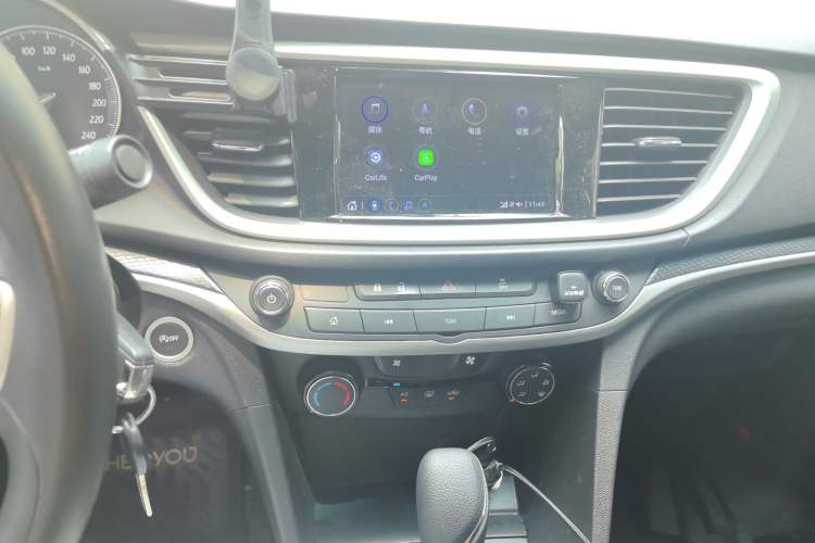 Used Buick GT 2021 Revised Version Flagship 1.5L Automatic Elite Edition Audio And AC Panel