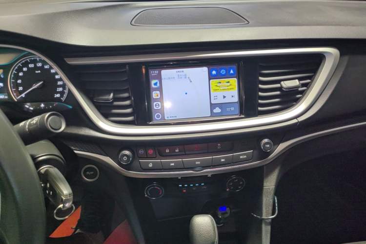 Used Buick GT 2021 Exemplar 1.5L Automatic Elite Version Audio And AC Panel