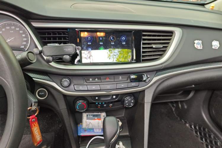 Used Buick GT 2021 Exemplar 1.5L Automatic Elite Version Audio And AC Panel