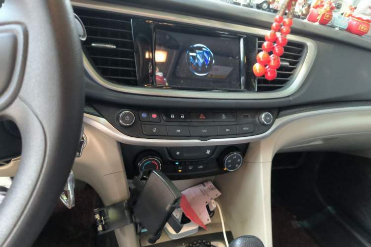 Used Buick GT 2021 Exemplar 1.5L Automatic Elite Version Audio And AC Panel