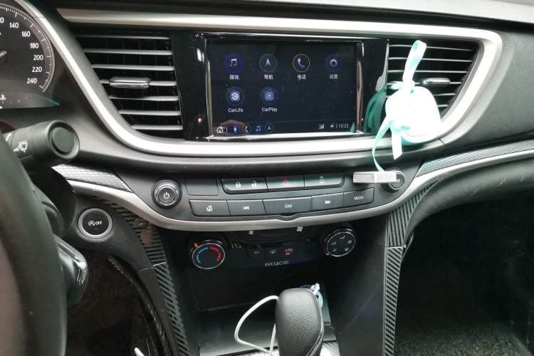 Used Buick GT 2021 Revised Version Flagship 1.5L Automatic Elite Edition Audio And AC Panel