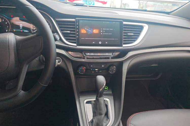 Used Buick GT 2021 1.3T Automatic Mild Hybrid Entry Model Audio And AC Panel