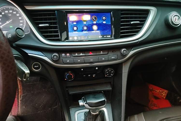Used Buick GT 2021 Revised Version Flagship 1.5L Automatic Entry-Level Trim Audio And AC Panel