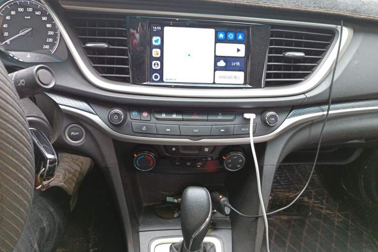 Used Buick GT 2021 1.3T Automatic Mild Hybrid Elite Version Audio And AC Panel