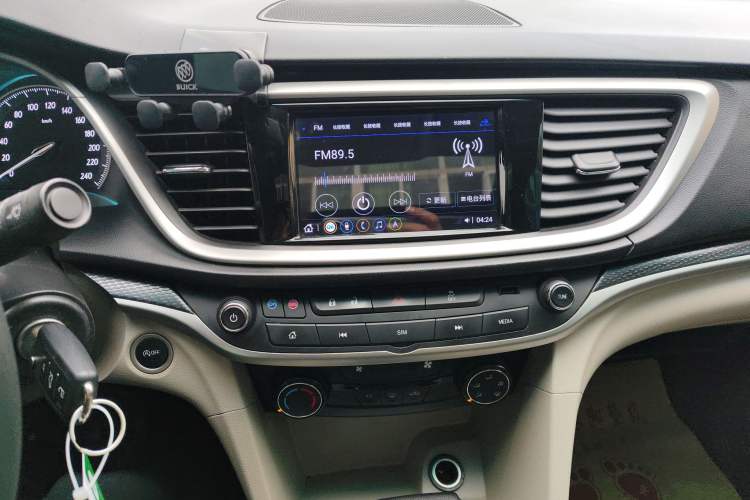 Used Buick GT 2021 Exemplar 1.5L Automatic Elite Version Audio And AC Panel