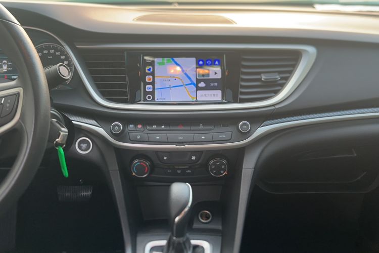 Used Buick GT 2021 Revised Version Flagship 1.5L Automatic Elite Edition Audio And AC Panel
