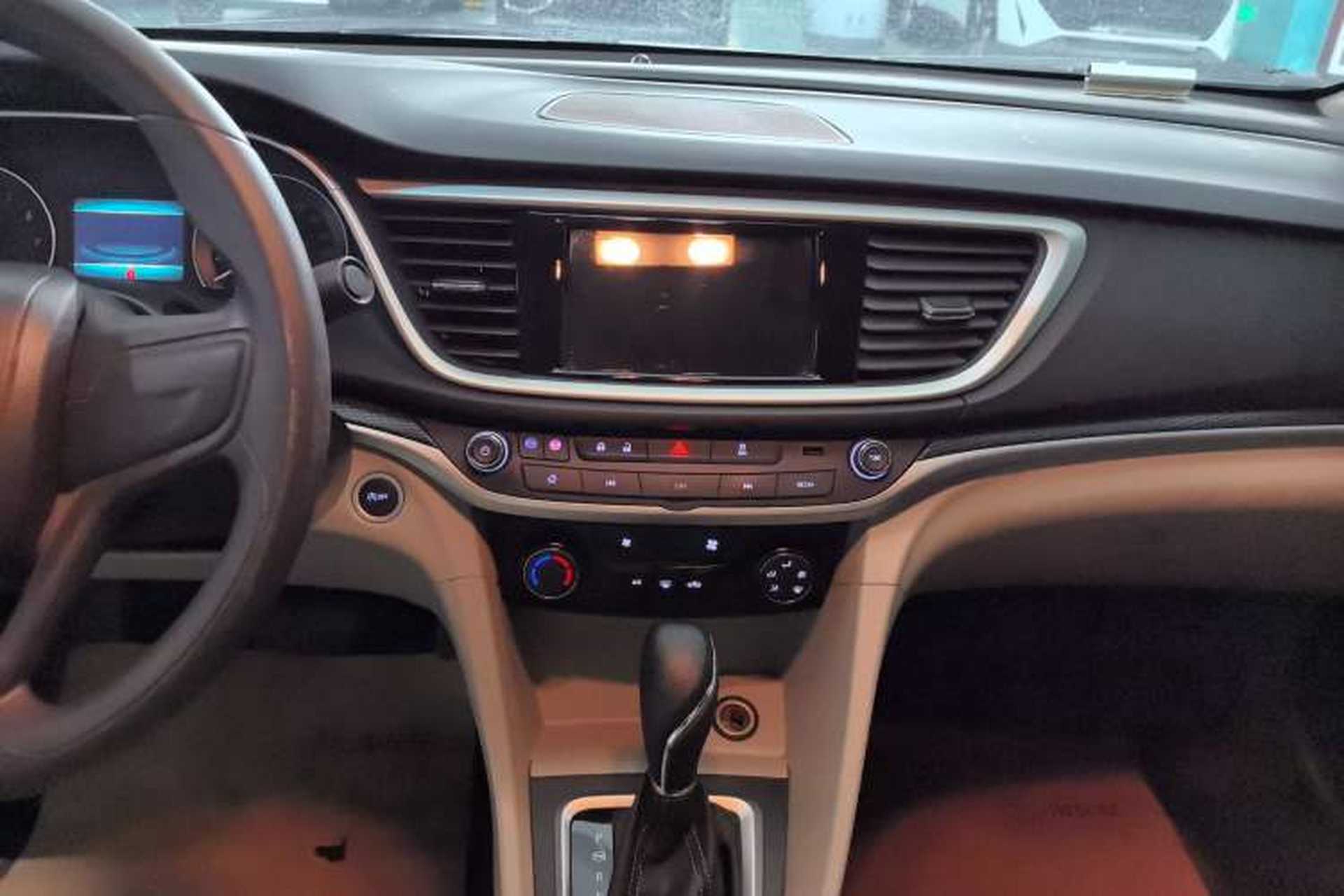 Used Buick GT 2021 Exemplar 1.5L Automatic Elite Version Audio And AC Panel