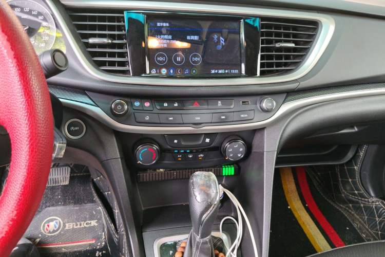 Used Buick GT 2021 1.3T Automatic Mild Hybrid Elite Version Audio And AC Panel