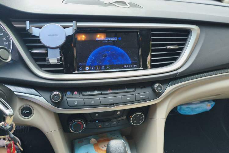 Used Buick GT 2021 Exemplar 1.5L Automatic Elite Version Audio And AC Panel