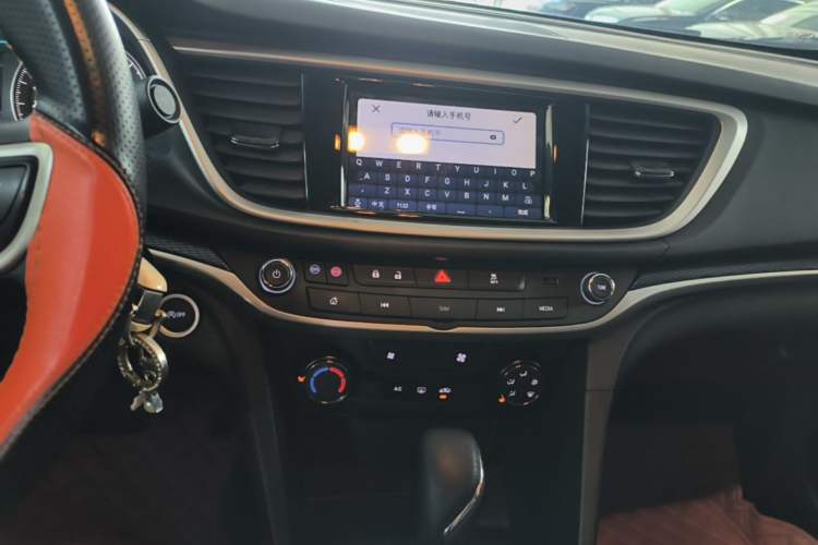 Used Buick GT 2021 Revised Version Flagship 1.5L Automatic Elite Edition Audio And AC Panel