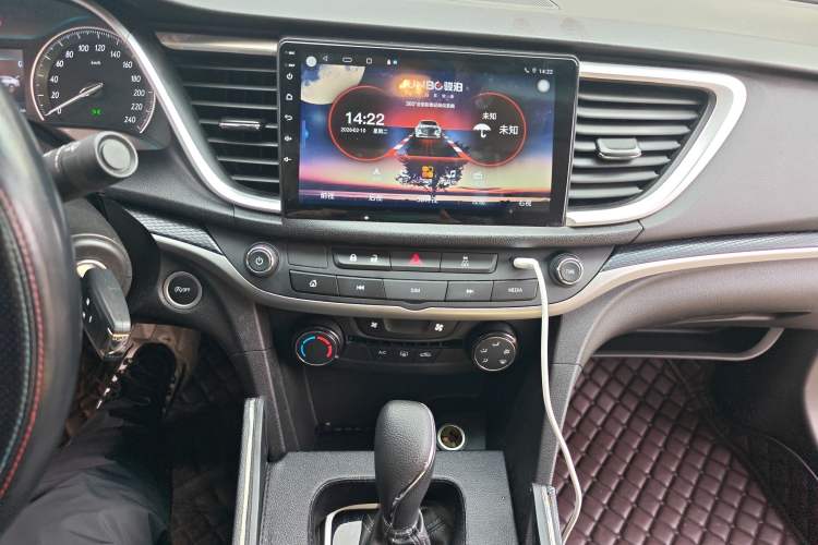 Used Buick GT 2021 Revised Version Flagship 1.5L Automatic Elite Edition Audio And AC Panel