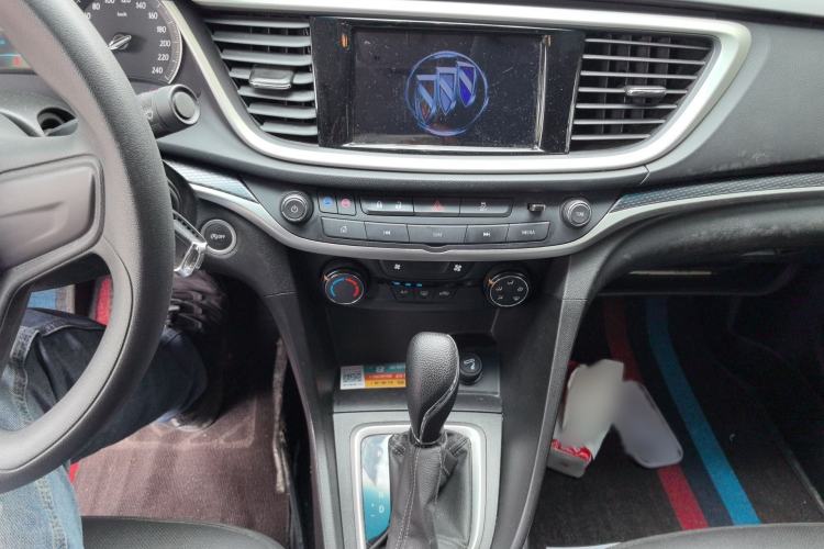 Used Buick GT 2021 1.3T Automatic Mild Hybrid Elite Version Audio And AC Panel
