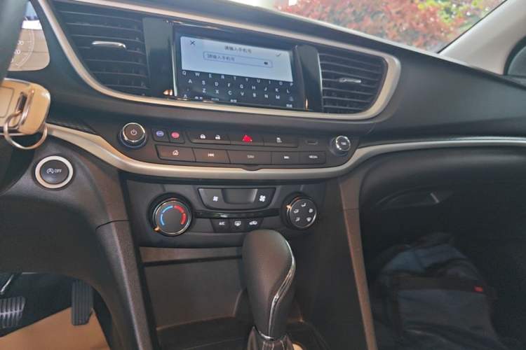 Used Buick GT 2021 Revised Version Flagship 1.5L Automatic Elite Edition Audio And AC Panel