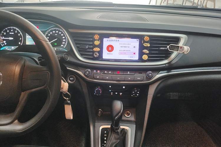 Used Buick GT 2021 1.3T Automatic Mild Hybrid Elite Version Audio And AC Panel