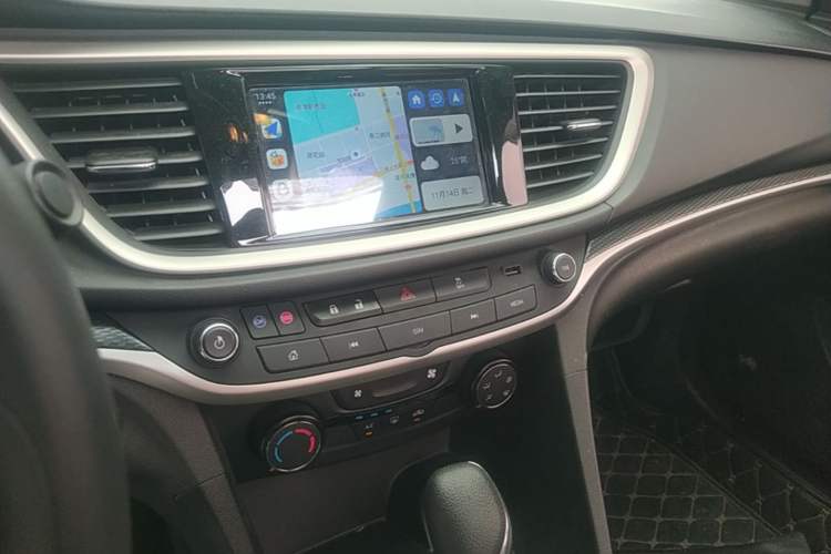 Used Buick GT 2021 Revised Version Flagship 1.5L Automatic Elite Edition Audio And AC Panel