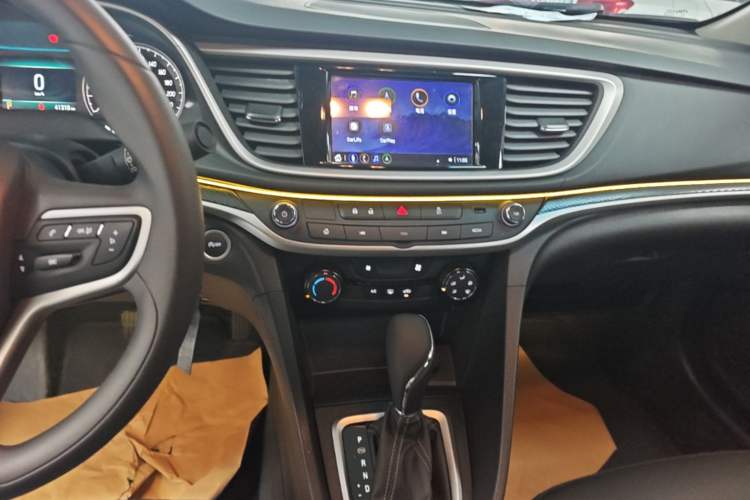 Used Buick GT 2021 Revised Version 1.3T Automatic Mild Hybrid Advanced Edition Audio And AC Panel