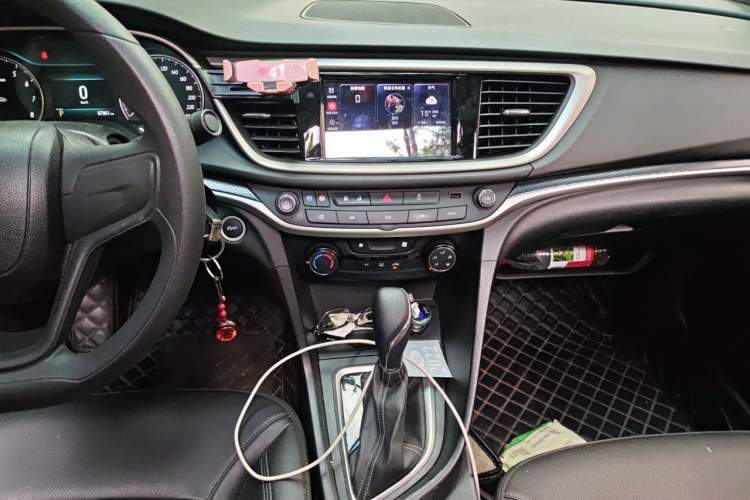 Used Buick GT 2021 1.3T Automatic Mild Hybrid Elite Version Audio And AC Panel