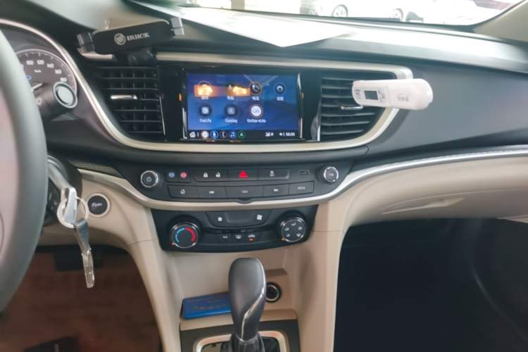 Used Buick GT 2021 Exemplar 1.5L Automatic Elite Version Audio And AC Panel