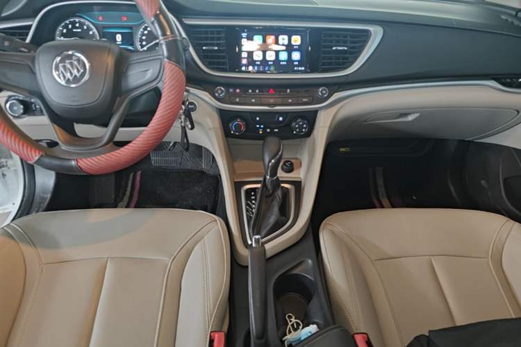 Used Buick GT 2021 Exemplar 1.5L Automatic Elite Version Audio And AC Panel