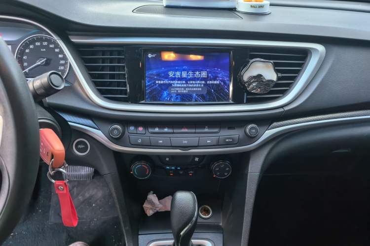 Used Buick GT 2021 Revised Version Flagship 1.5L Automatic Elite Edition Audio And AC Panel