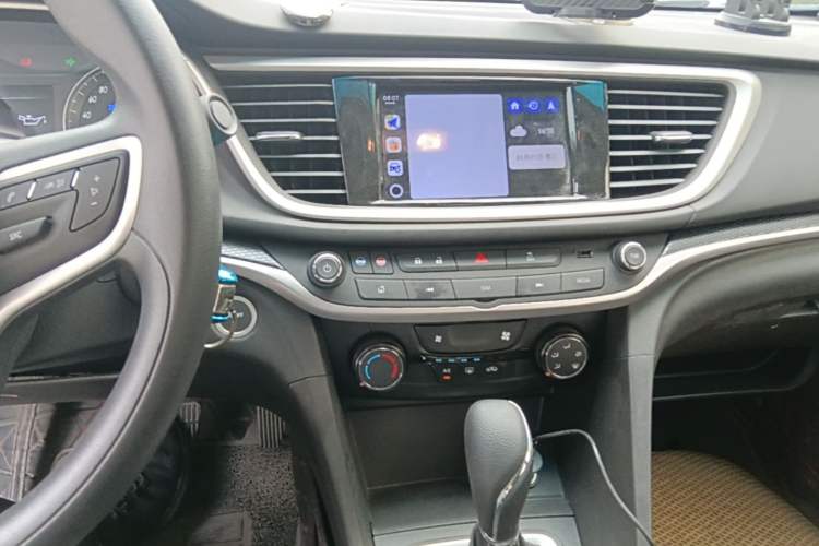 Used Buick GT 2021 Revised Version Flagship 1.5L Automatic Elite Edition Audio And AC Panel