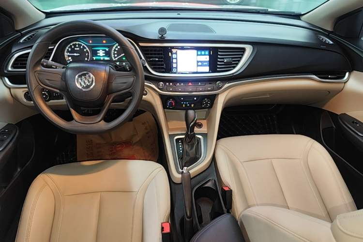 Used Buick GT 2021 Exemplar 1.5L Automatic Elite Version Audio And AC Panel