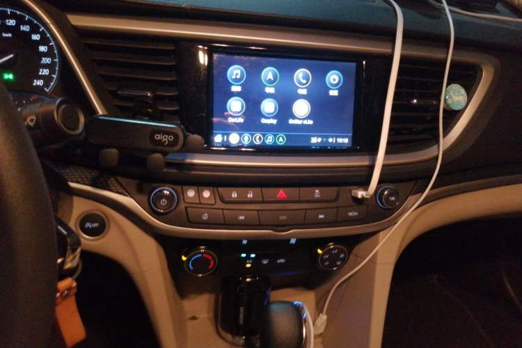 Used Buick GT 2021 Exemplar 1.5L Automatic Elite Version Audio And AC Panel