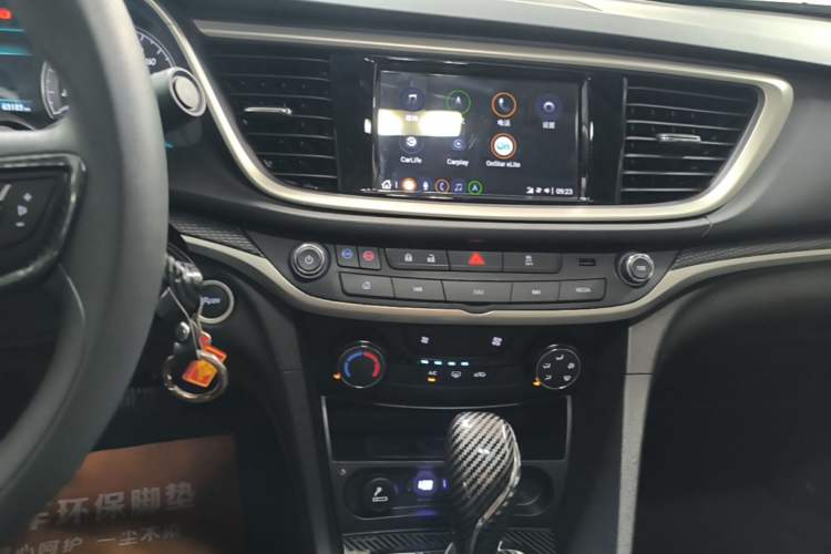 Used Buick GT 2021 Revised Version Flagship 1.5L Automatic Elite Edition Audio And AC Panel