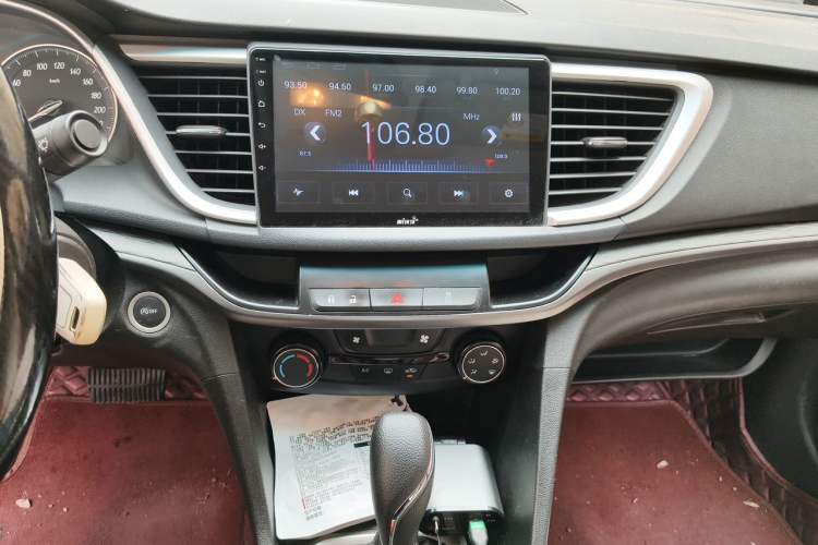 Used Buick GT 2021 Revised Version Flagship 1.5L Automatic Entry-Level Trim Audio And AC Panel