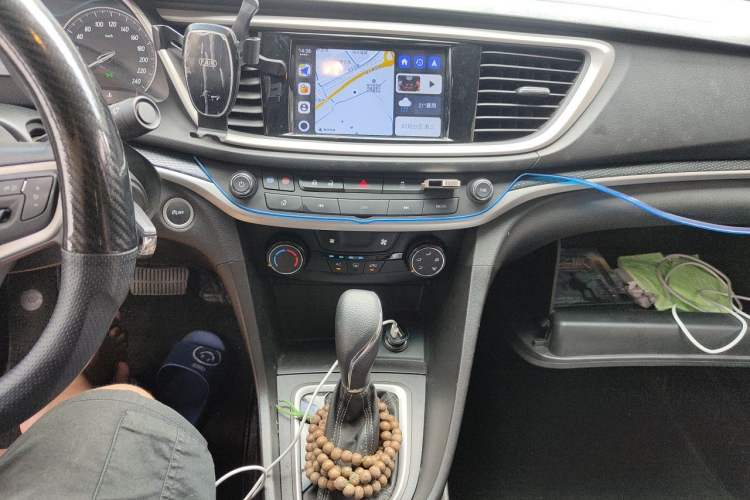 Used Buick GT 2021 Revised Version Flagship 1.5L Automatic Elite Edition Audio And AC Panel