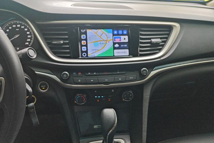 Used Buick GT 2021 Revised Version Flagship 1.5L Automatic Elite Edition Audio And AC Panel