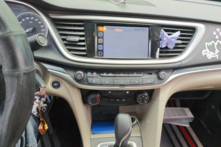 Used Buick GT 2021 Exemplar 1.5L Automatic Elite Version Audio And AC Panel