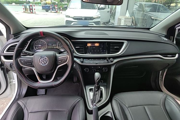 Used Buick GT 2021 Revised Version 1.3T Automatic Mild Hybrid Elite Edition Center Console