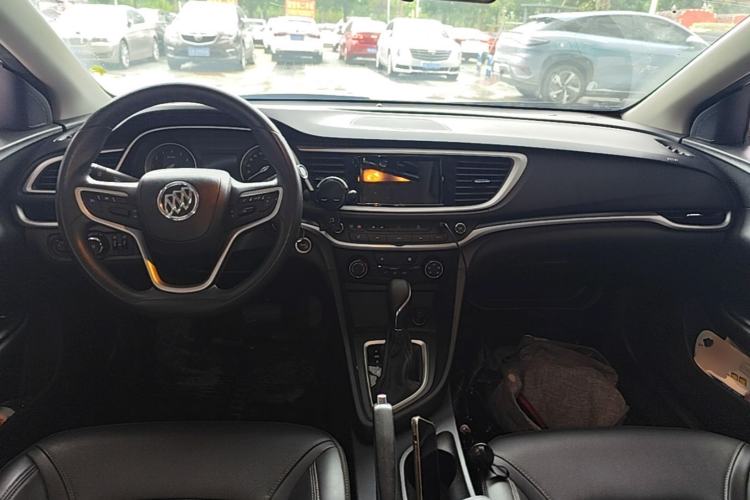 Used Buick GT 2021 Revised Version Flagship 1.5L Automatic Elite Edition Center Console